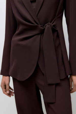 Blazer à cravate upama - Plum au chocolat