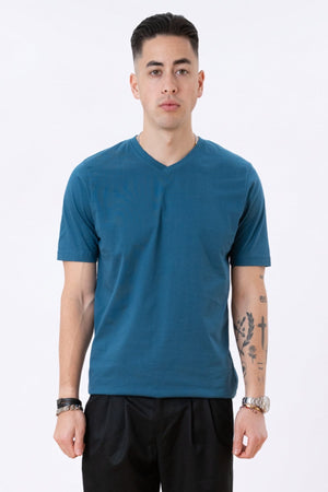 Basic T-shirt met V-hals - Petroleumblauw