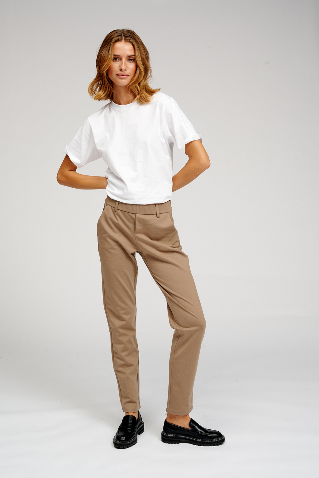 The Original Performance Pants - Dark Beige