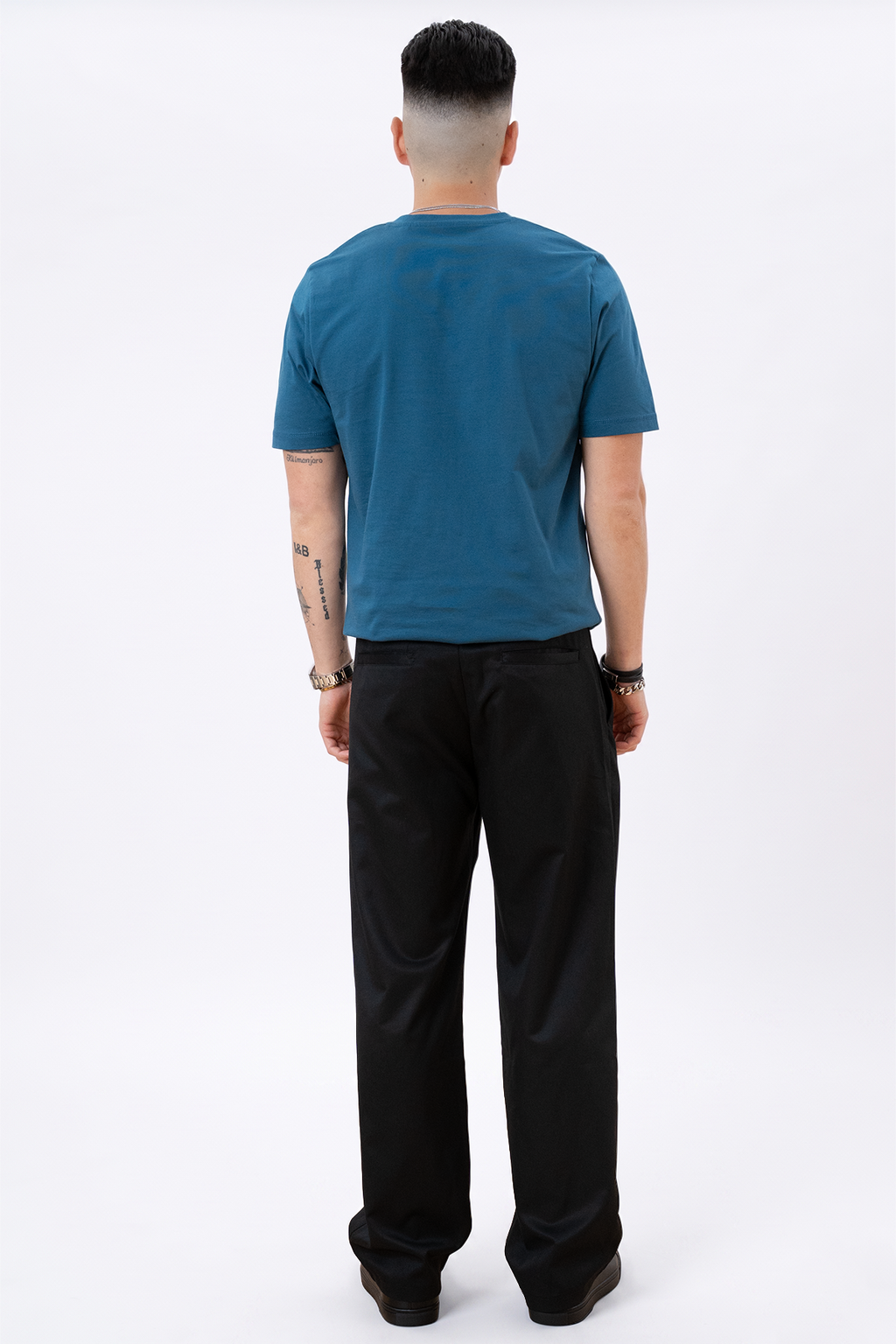 Basic T-shirt met V-hals - Petroleumblauw