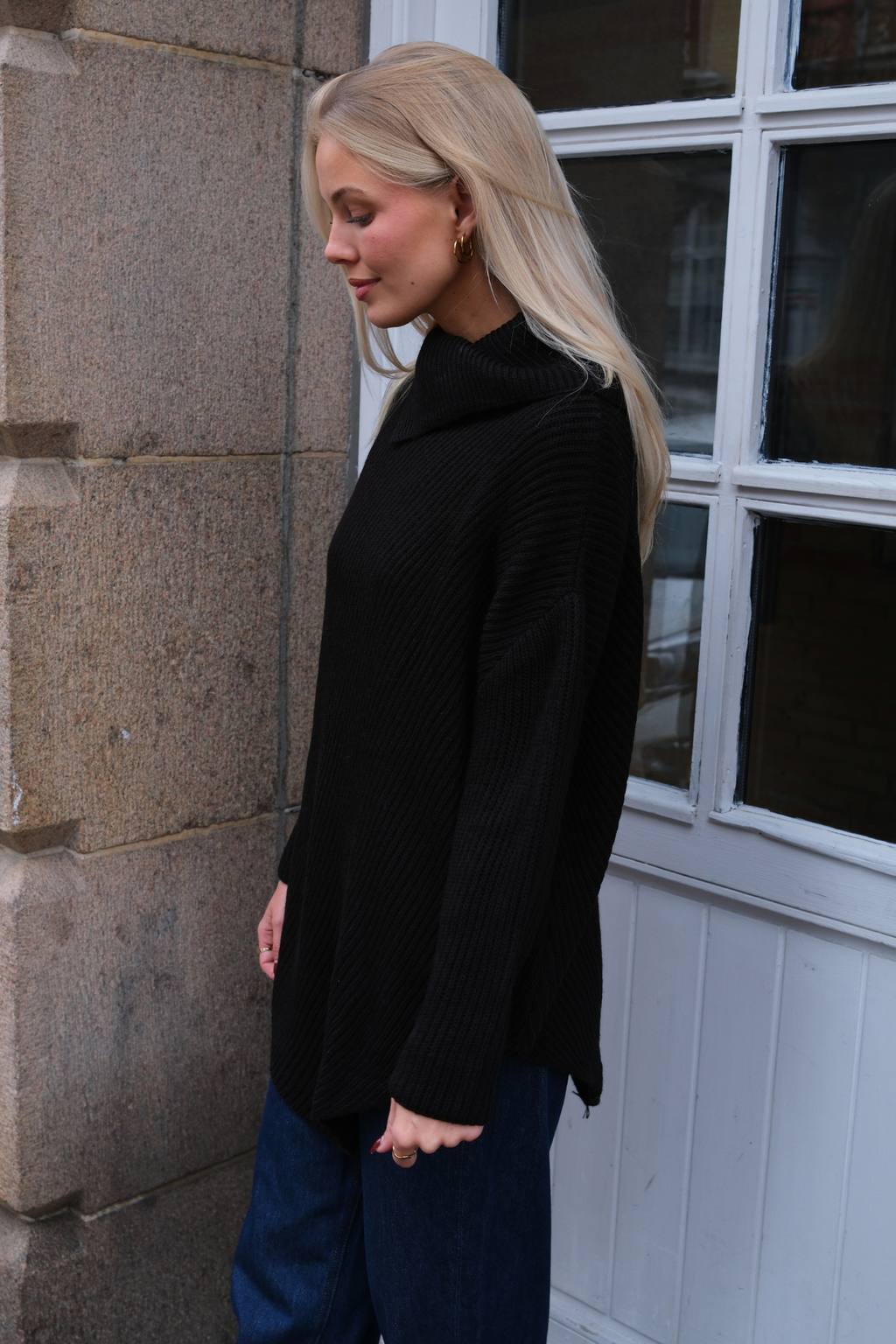 Lya High Neck Knit - Zwart
