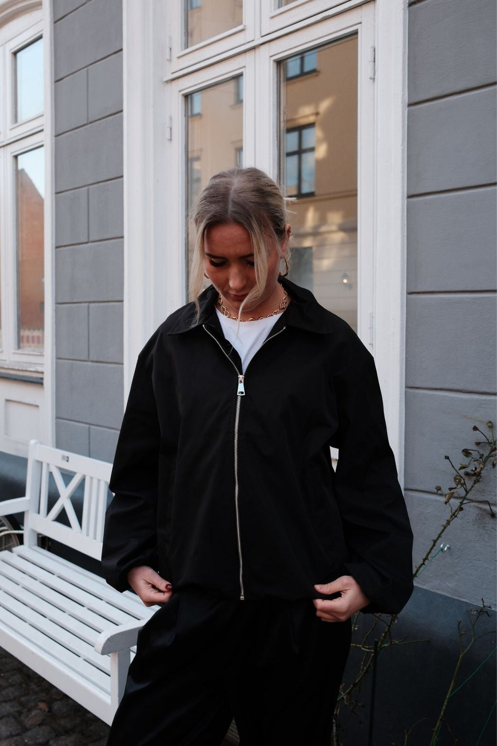 Ines Short Jacket - Black