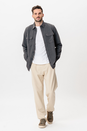 Performance Regular Overschrijden - houtskool