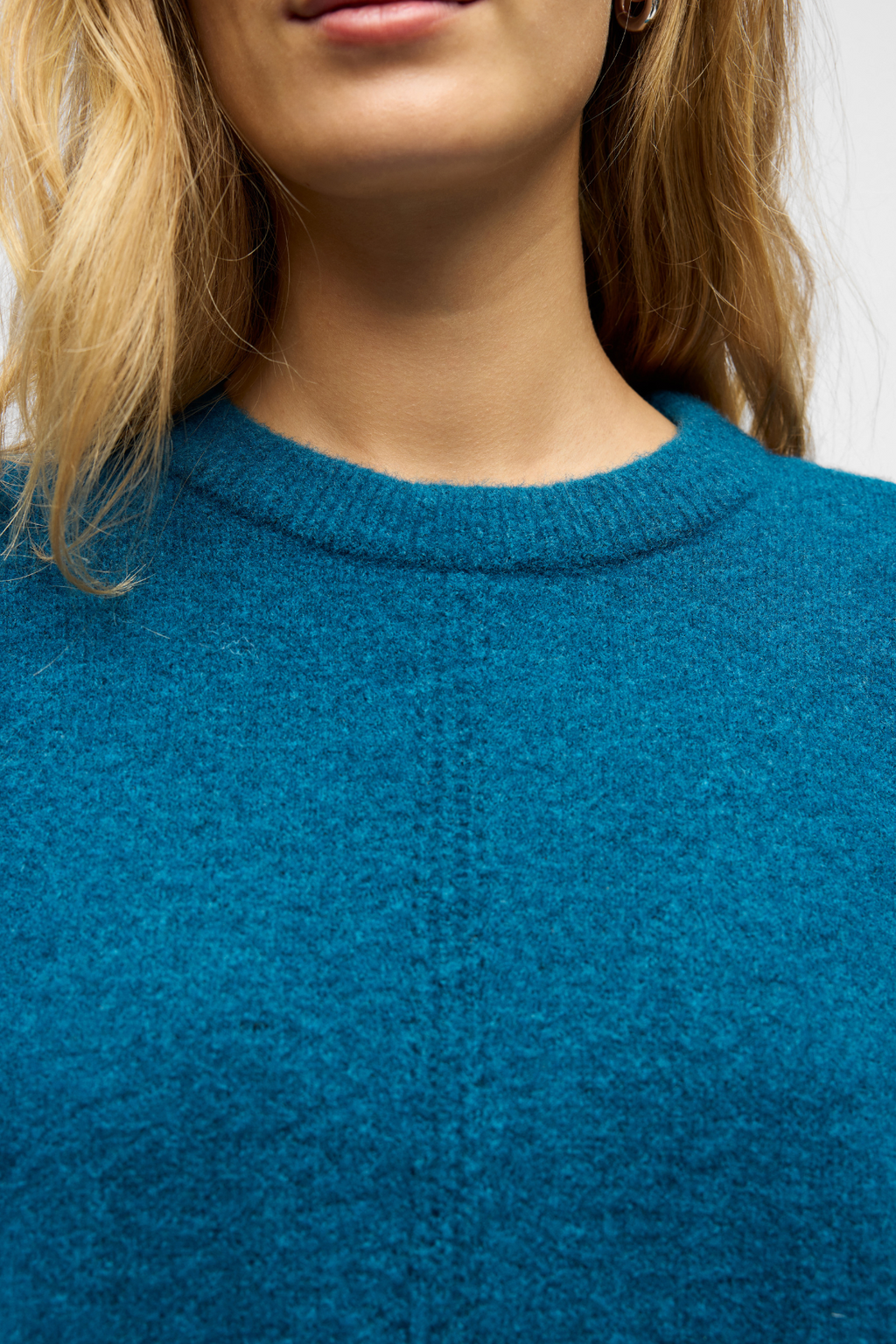 Juno O -Neck Knit - Legion Blue Melange