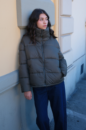 Short Puffer Jacket - Olive