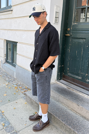 Short Sleeve Shirt - Black