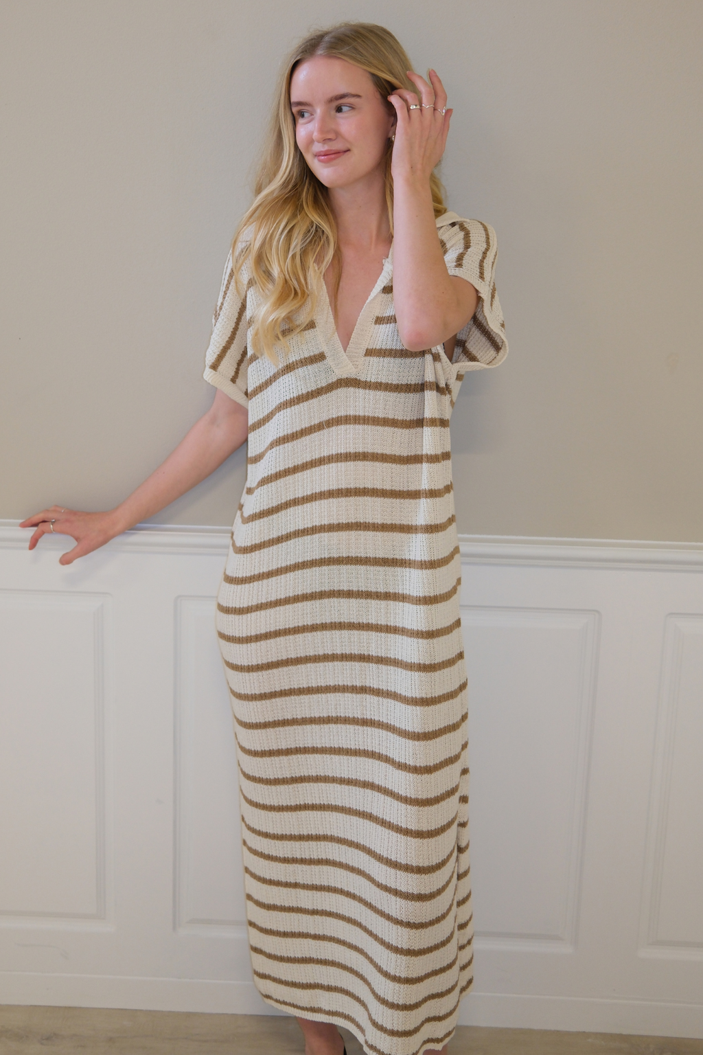 Victoria Dress - White/Beige