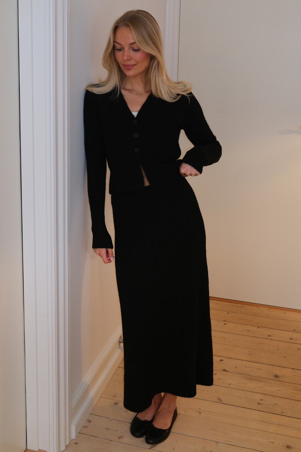 Nova Knit Skirt - Black