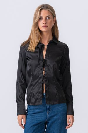 Lucy Tie -shirt - zwart