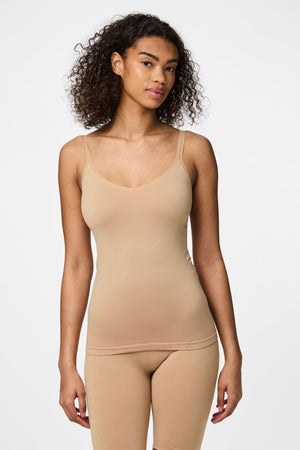 Top des sous-vêtements ordinaires - Nature