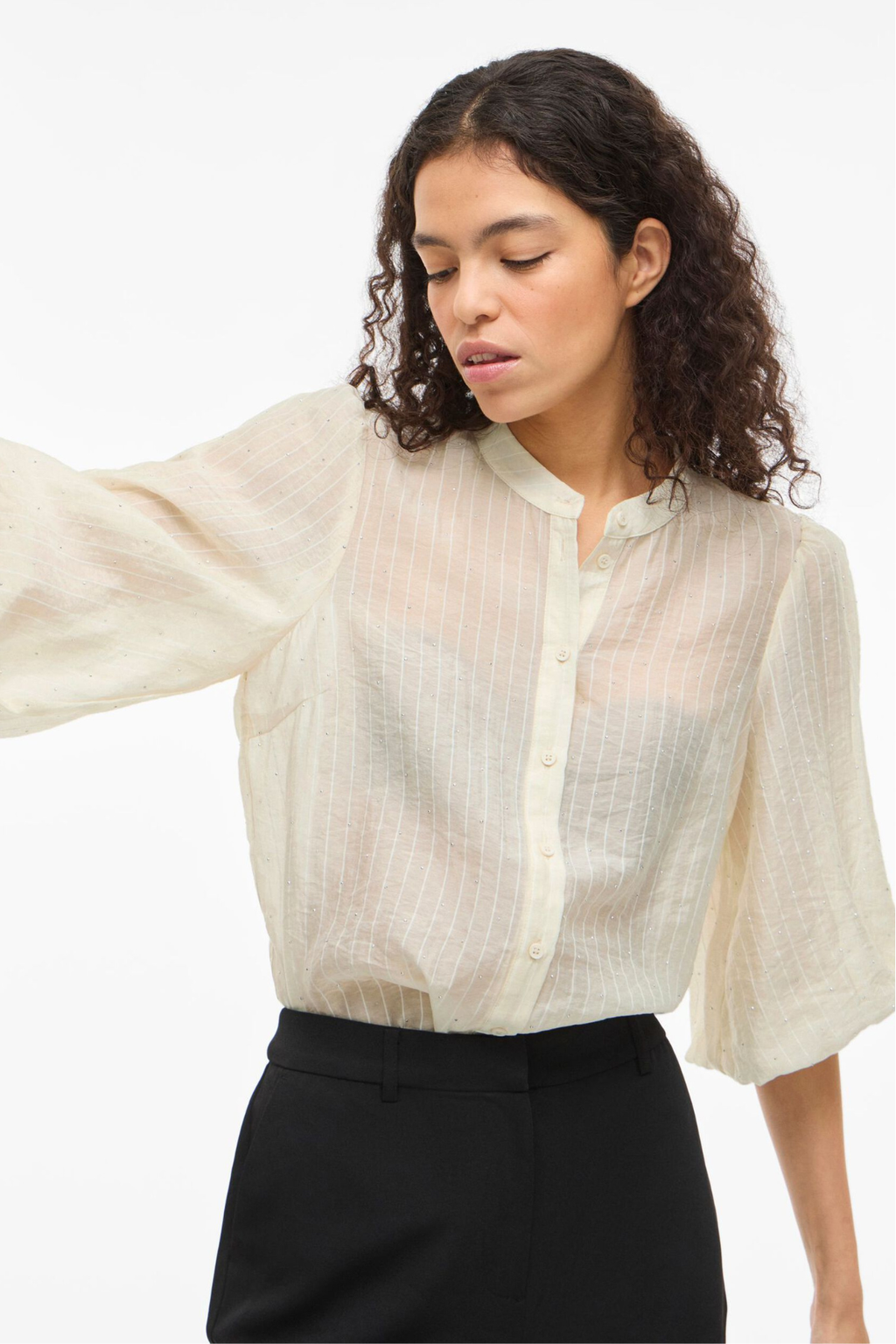 Top met strassknopen - berk