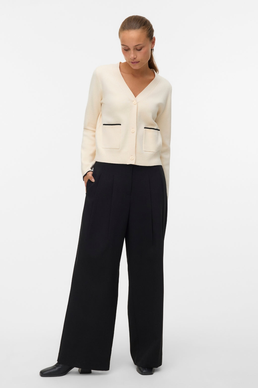 Cardigan contrasté doré à col en V - Birch W. Black