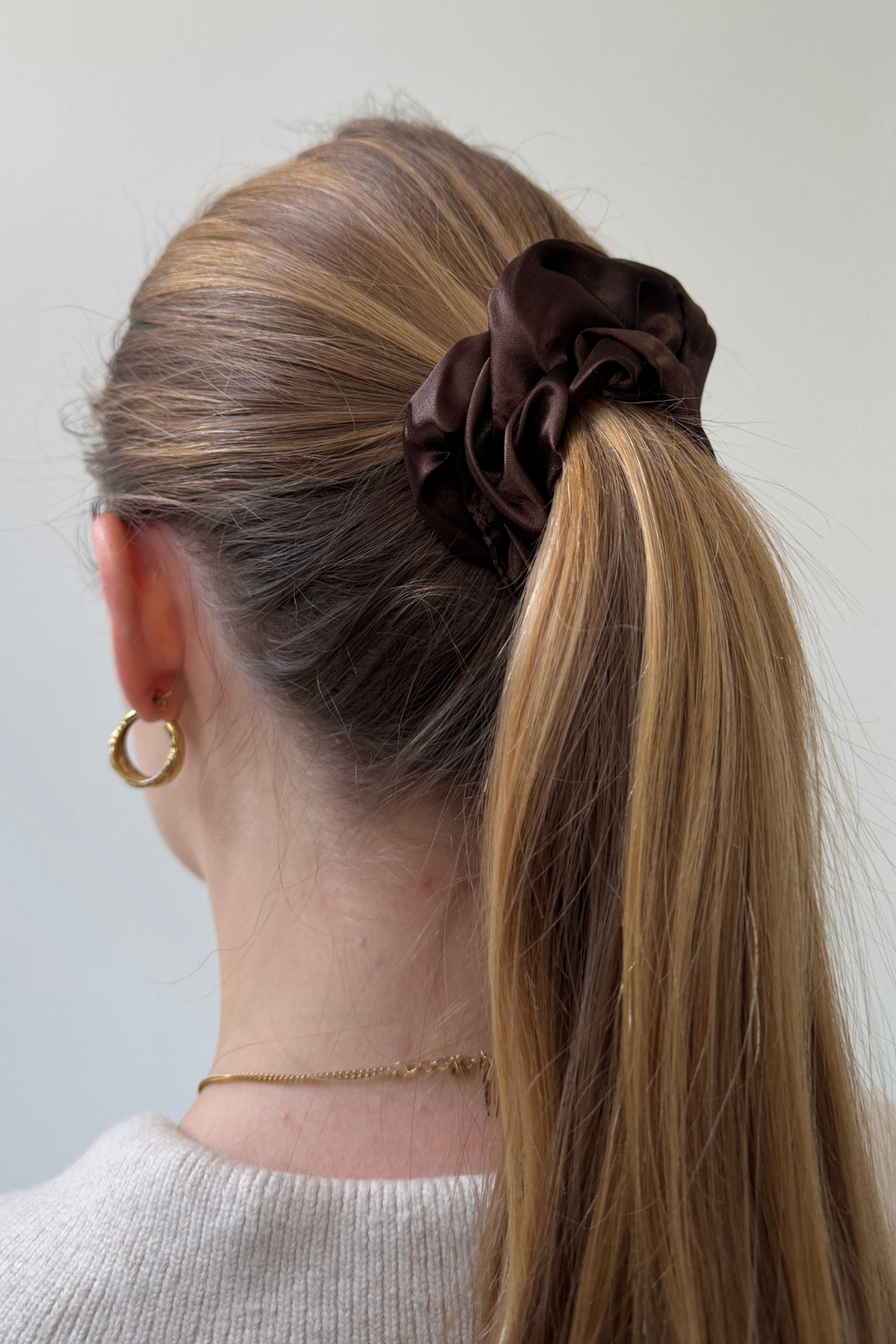 Scrunchie - Dark Brown