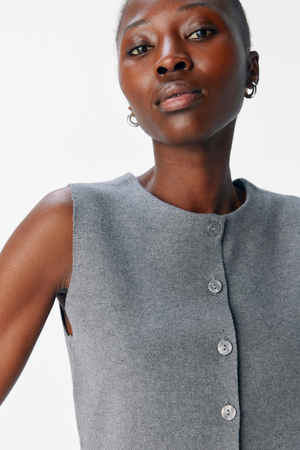 Reynard Knit Vest - Medium Gray Melange