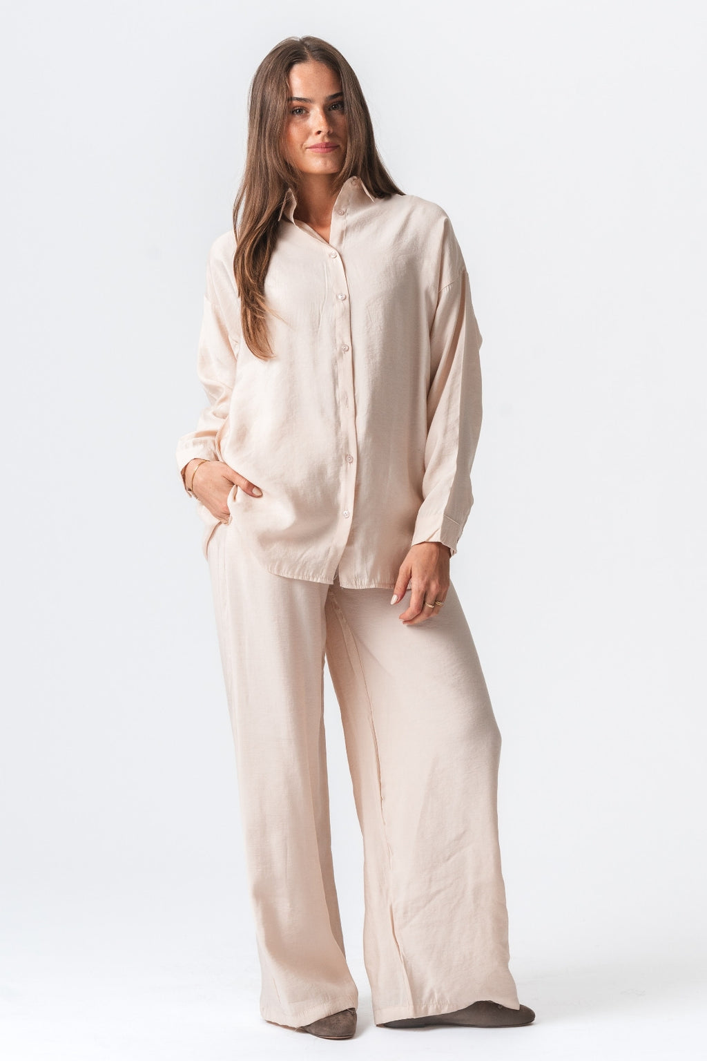 Mia Pants + MIA -shirt (beige) - pakketdeal