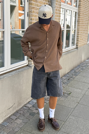 Aidan -shirt - bruin