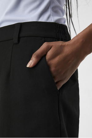 Lisa MW Short Shorts - Noir