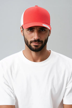 Retro Trucker colored front-red -