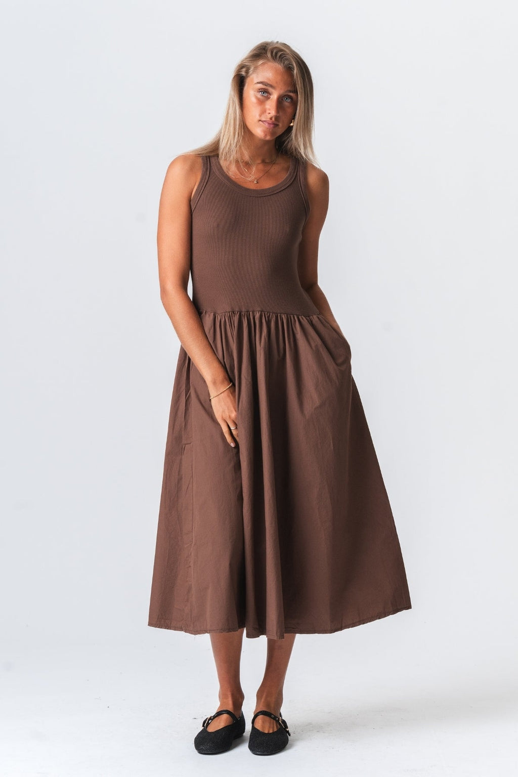 Robe Hanna - marron