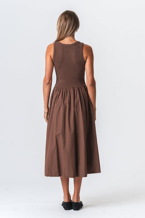 Robe Hanna - marron