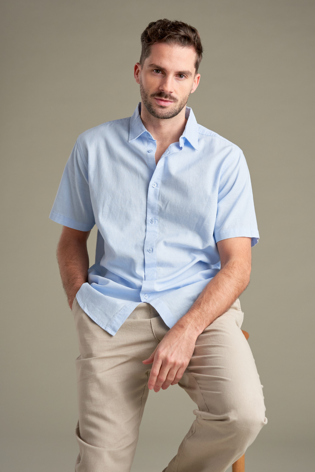 Chemise en lin à manches courtes - bleu clair