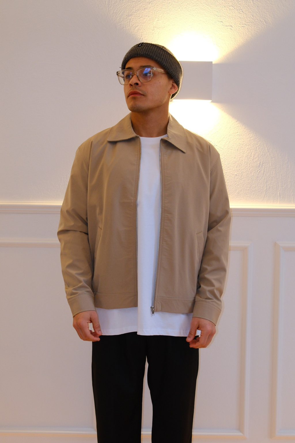 Milan Ritsjack - Beige
