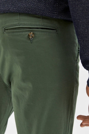 Pantalon de chino flexible Miles - Bronze Green (coton biologique)