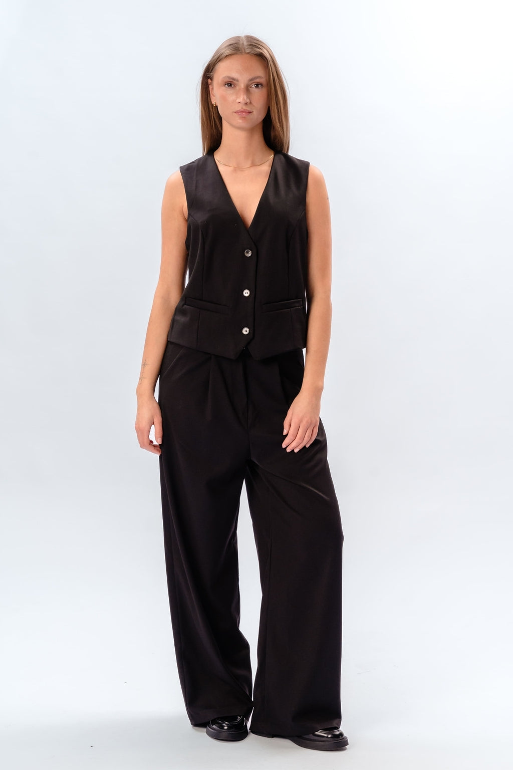 Nadia gilet et pants (Black) - Forme de package