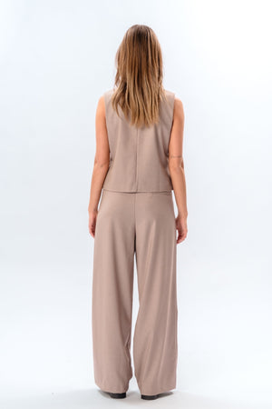 Nadia gilet et pants (Beige) - Forme de package