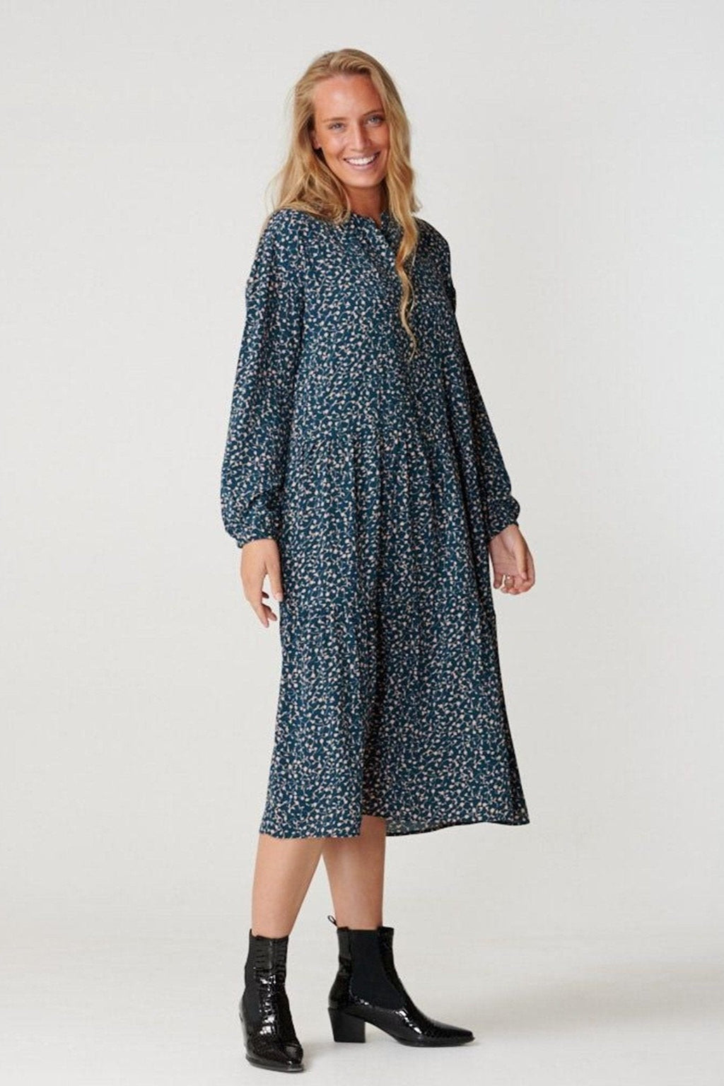 Sara lange mouwen jurk - groen