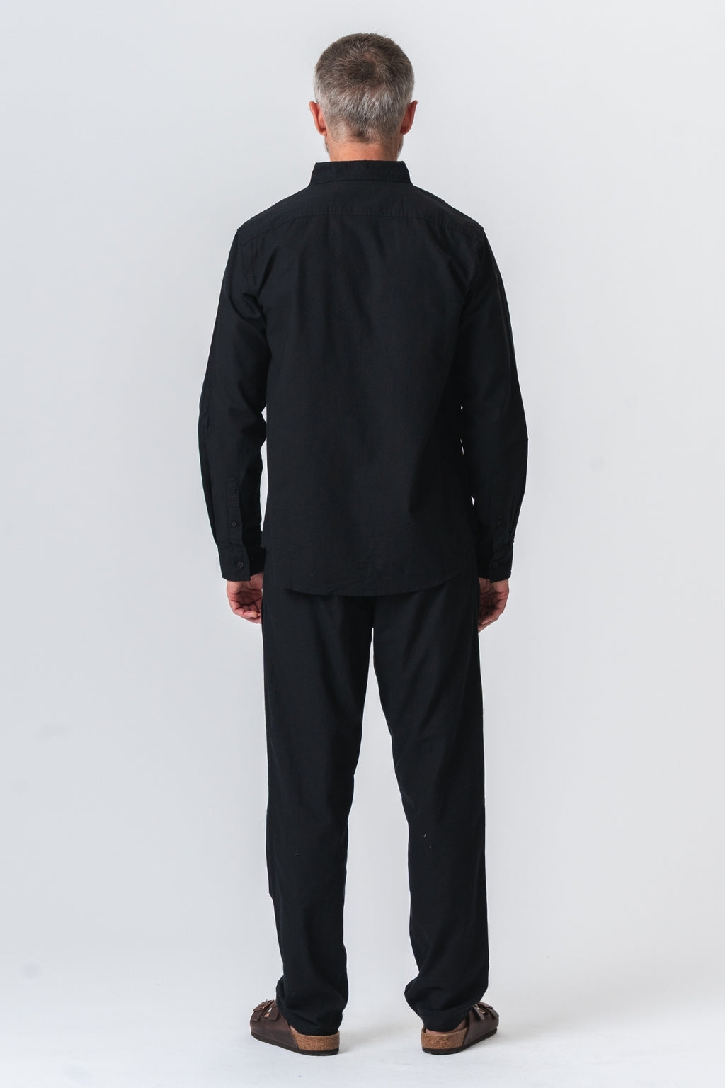 Ensemble de lin (noir) - Forme de package