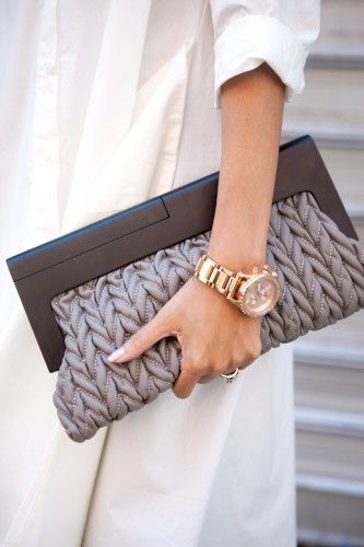 The Elegant Clutch