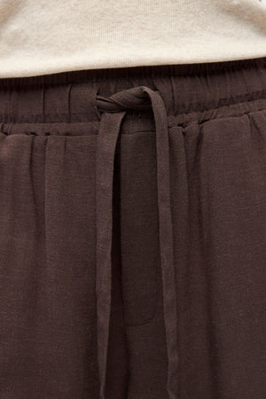 Sanne Wide Shorts - Seal Brown