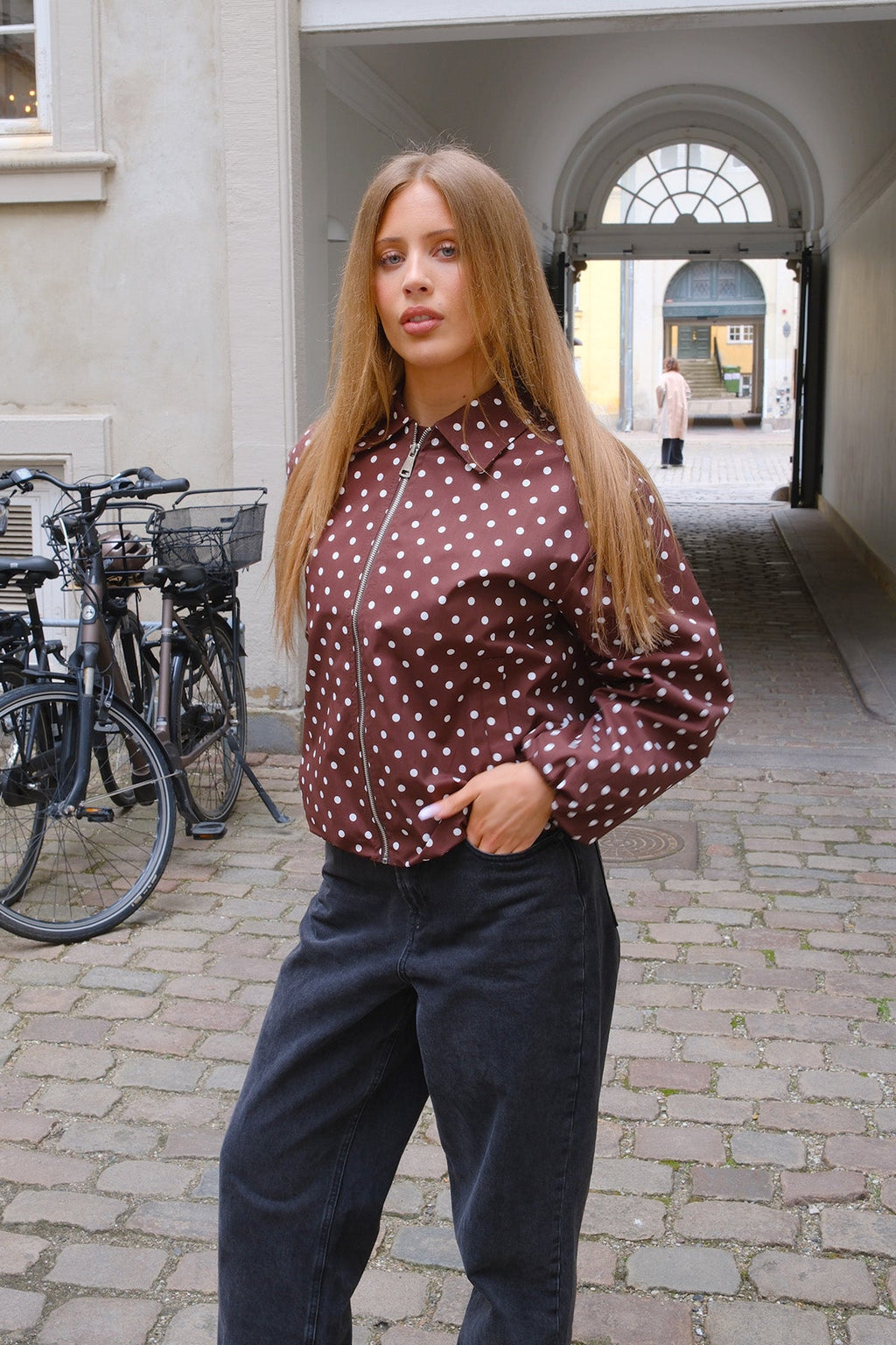 Isabel-jas - Bruin
