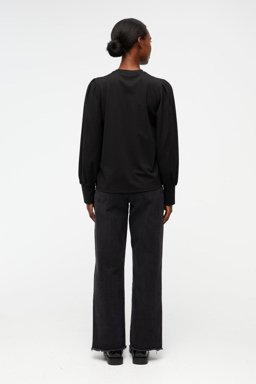 Caroline Langærmet Top - Sorteren