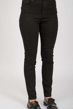 Le jean skinny de performance original - Black Denim